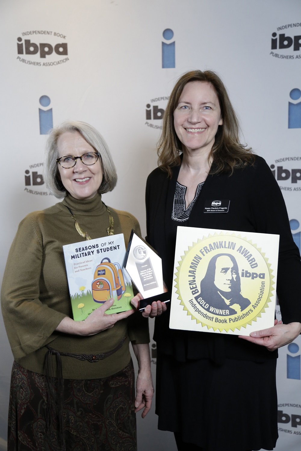 Editor Terri Barnes and Publisher Karen Pavlicin-Fragnito accepted, on behalf of Elva Resa, the 2019 IBPA Benjamin Franklin Award trophy for the Gold in Education at a gala in Chicago in April.