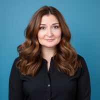 Kristin Ayyar, author of Countdown 'til Daddy Comes Home and Countdown 'til Mommy Comes Home (in English and Spanish), published by Elva Resa Publishing, distributed by Military Family Books